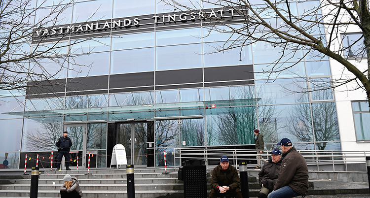 Ingången till domstolens hus.
