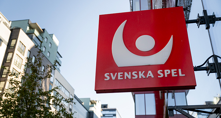 Skylt med orden Svenska Spel.